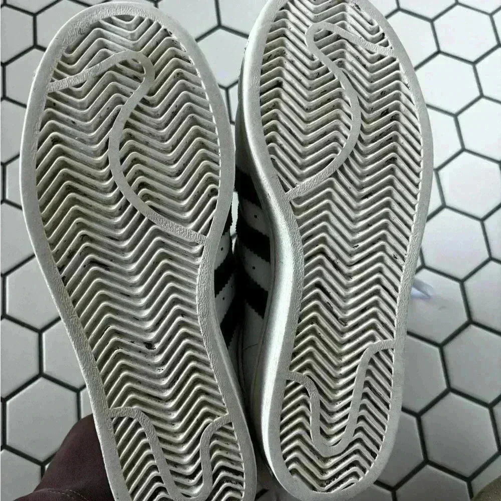 ADIDAS Superstar black and white - Picture 6 of 6